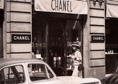 premiere boutique de coco chanel|coco chanel fashion collection.